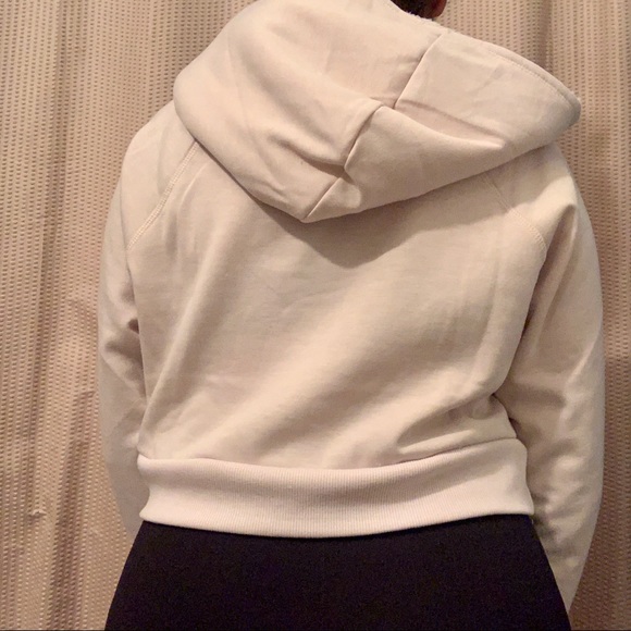 ❌SOLD❌ BEBE Hoodie & Headband Set - Picture 4 of 4